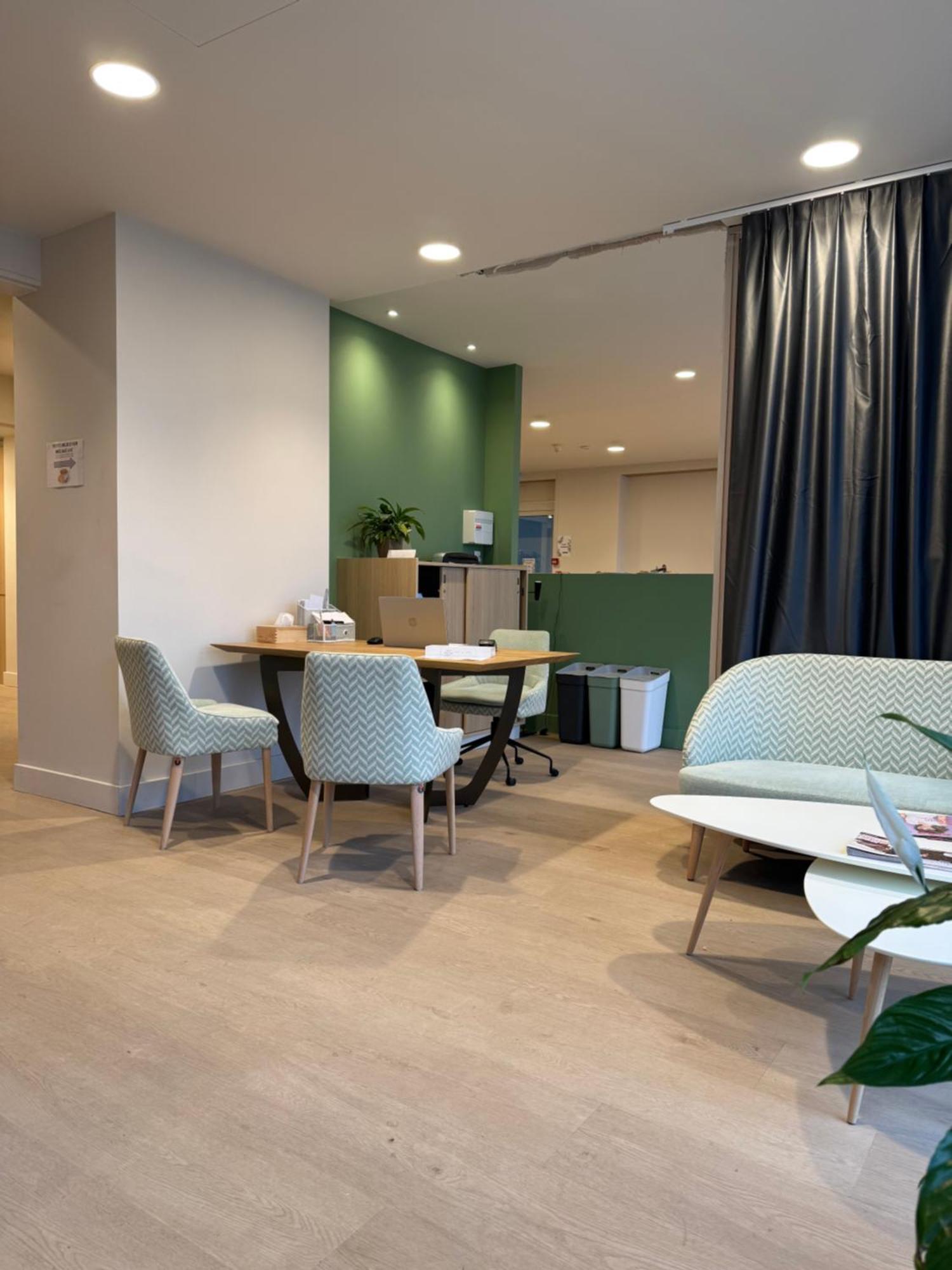 Karaez Hotel - Brithotel Carhaix ภายนอก รูปภาพ
